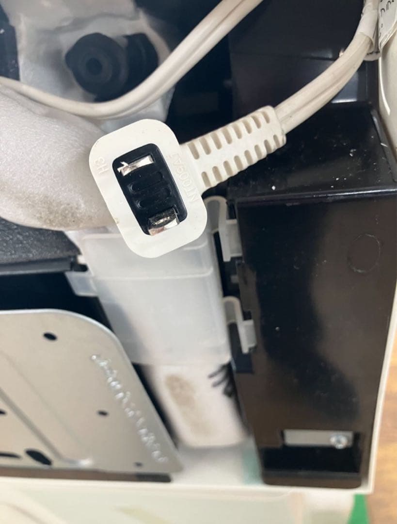 TOSHIBA RAS-E225PBK 2018年製 2.2kW エアコン本体