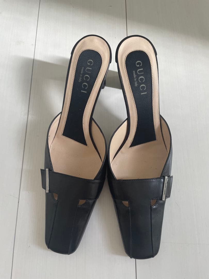 GUCCI ブラック ミュール Women's mule with Horsebit in black leather | GUCCI® US