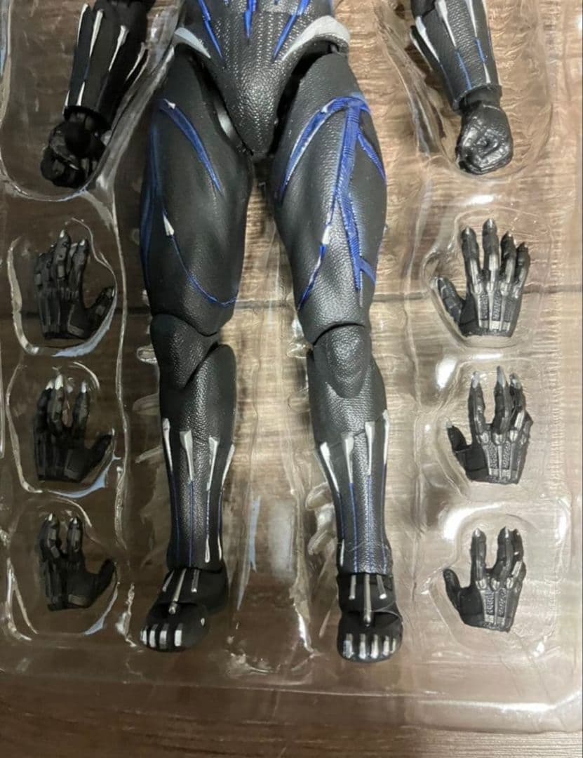 BANDAI S.H.Figuarts ブラックパンサー