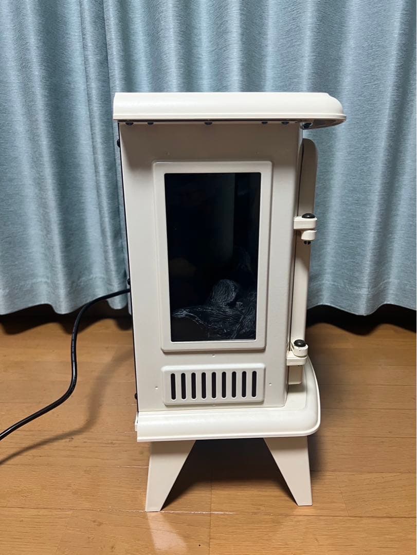 ニトリ ミドルワイド 暖炉型 ファンヒーター 2022年製 - メルカリ