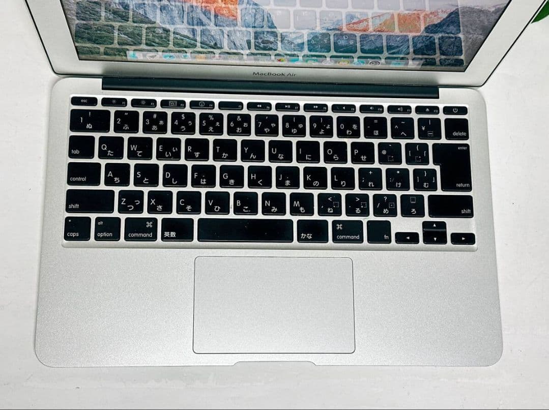 MacBook Air 11 Late2010 SSD128GB 動作良好 美品 - メルカリ