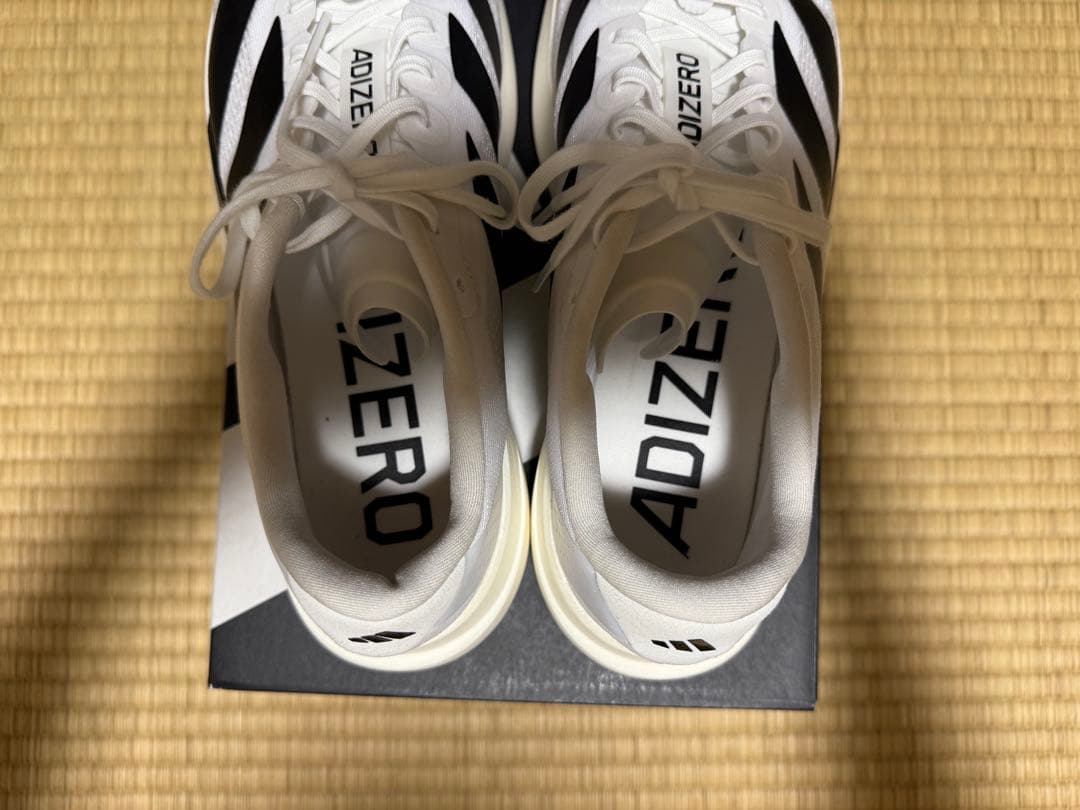 アディダス　アディゼロEVO SL 26.5cm