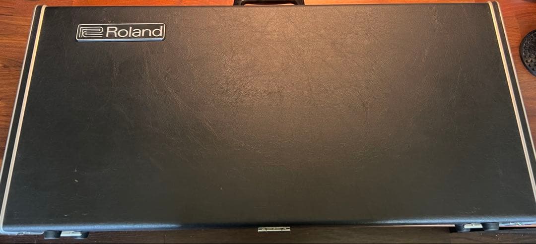 Roland ローランド シンセサイザー RS-09 前期型 動作品 - メルカリ