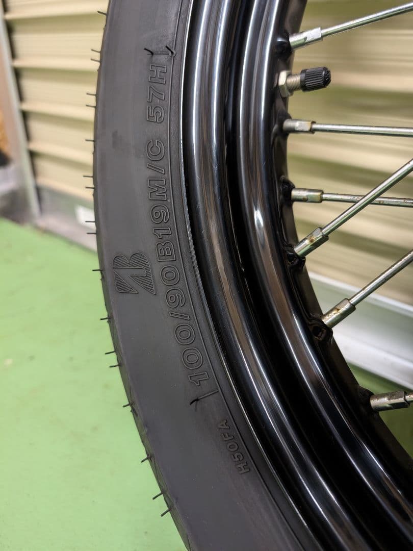 ハーレーダビッドソンFXDBストリートボブ純正ホイールタイヤディスク