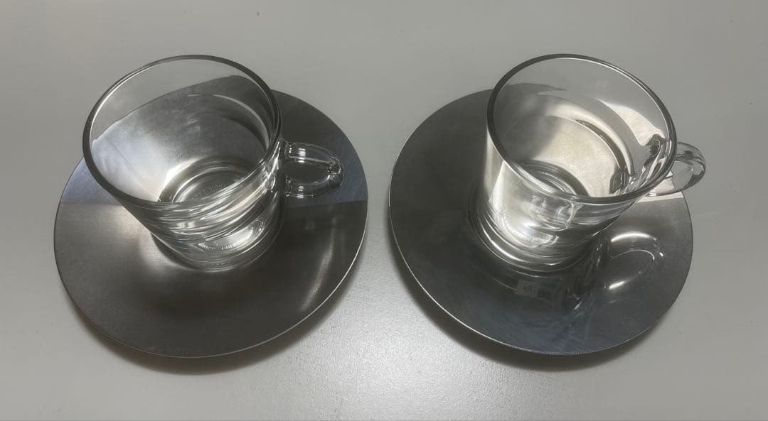 中古ネスプレッソコーヒーメーカーF521 + ネスプレッソコップセット(2