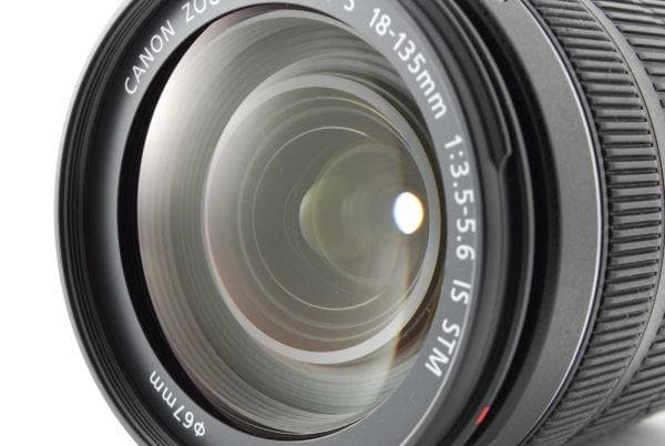 キャノン Canon Zoom EF-S 18-135mm F3.5-5.6
