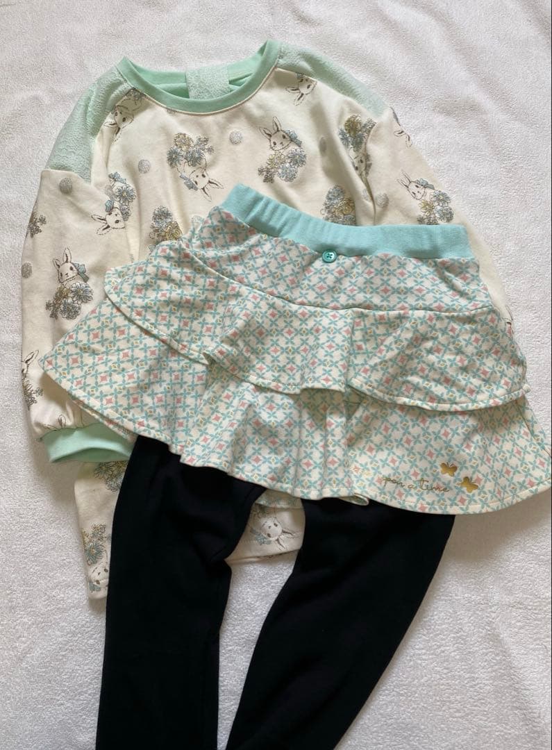 【リンゴあめです★】 びっくりんご ! りんご飴専門店 | . こんにちは！びっくりんごです