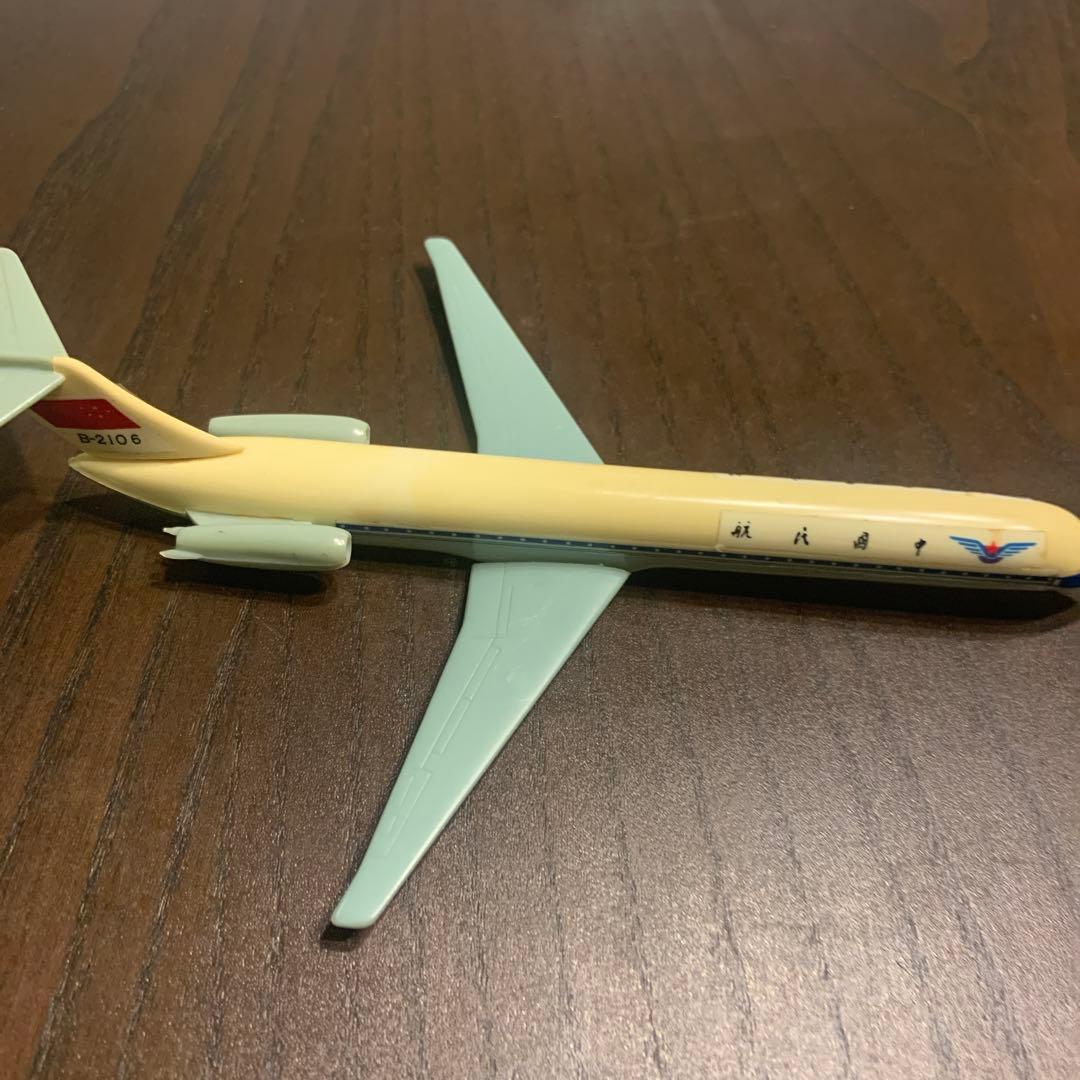 飛行機模型B-2106中国民航 NG83015 CAAC 中国民航McDonnell Douglas MD-82 B-2106 NGmodels 1:400