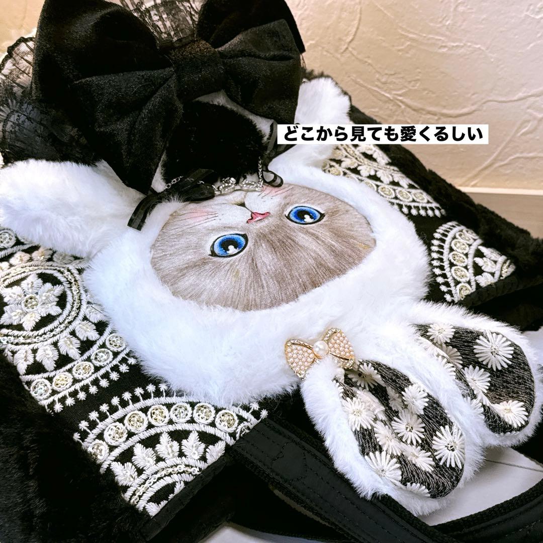 こ*ろ様 コヤンイサムチョン♡新作インド刺繍×パールファーbigルミ