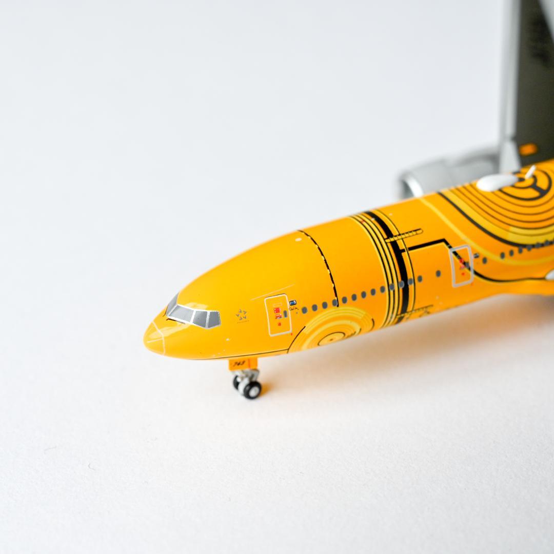 ANA B777-200ER スターウォーズ C-3PO 特別塗装 1/400 - メルカリ