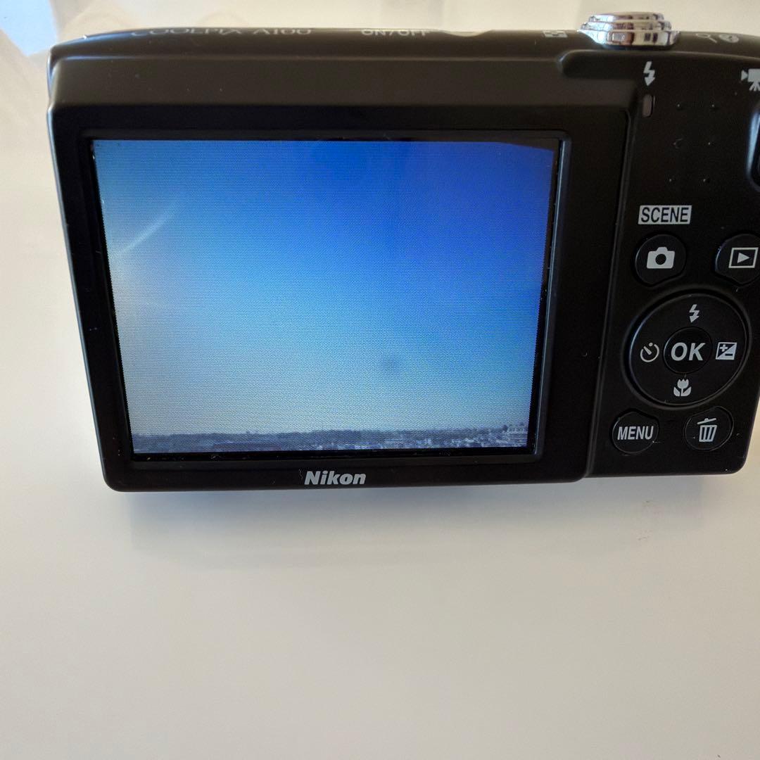訳あり Nikon COOLPIX A100 シルバー コンパクトデジタルカ