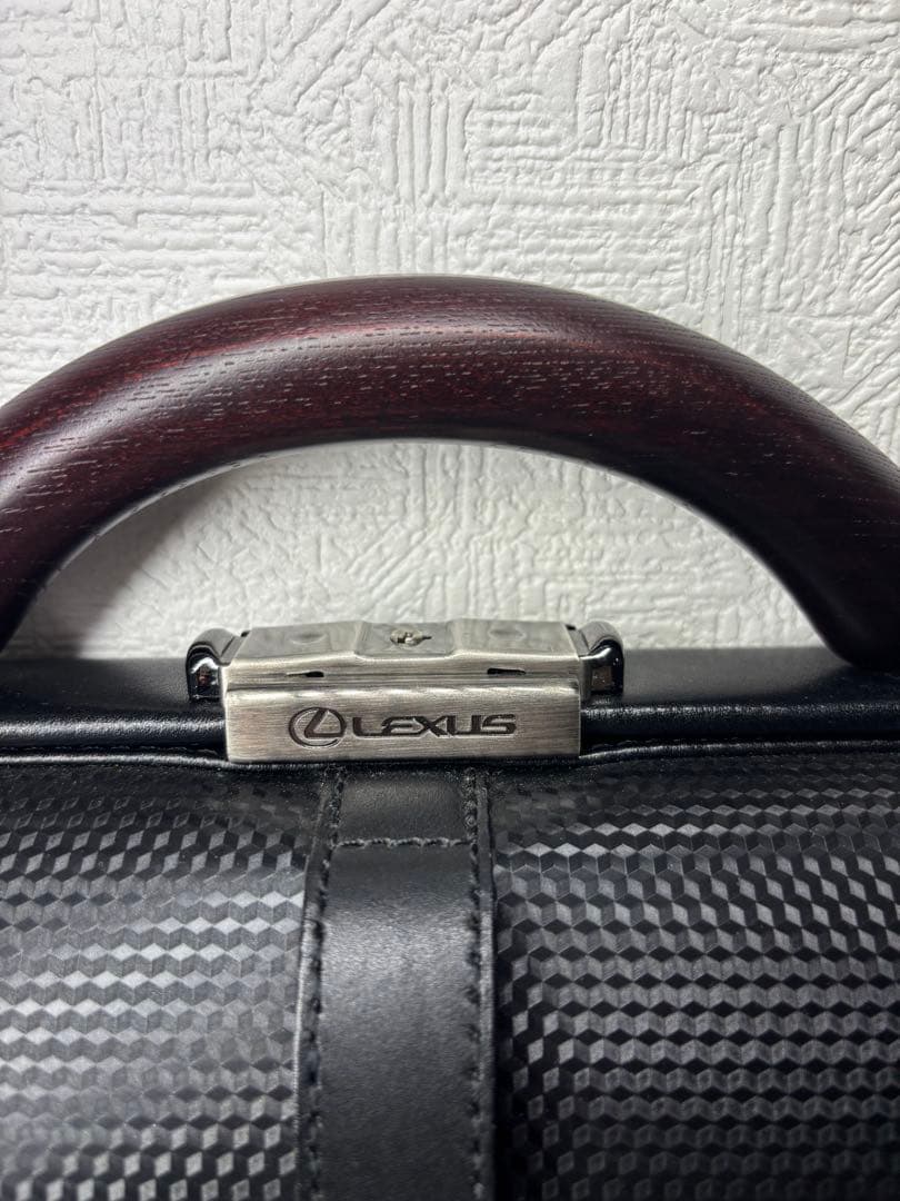 アートフィアー レクサスコラボ ダレスバッグ 鍵付き 限定品 LEXUS