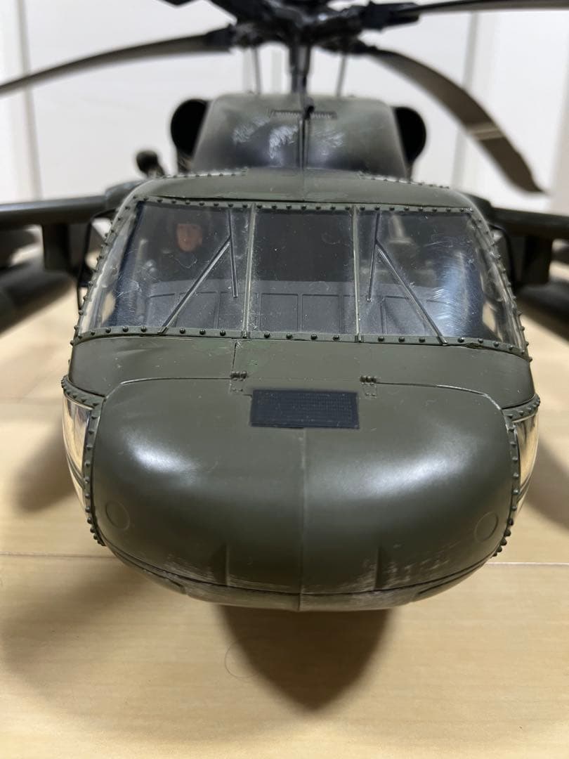 超希少】エリートフォース 1/18 ブラックホーク UH‑60 ヘリコプター