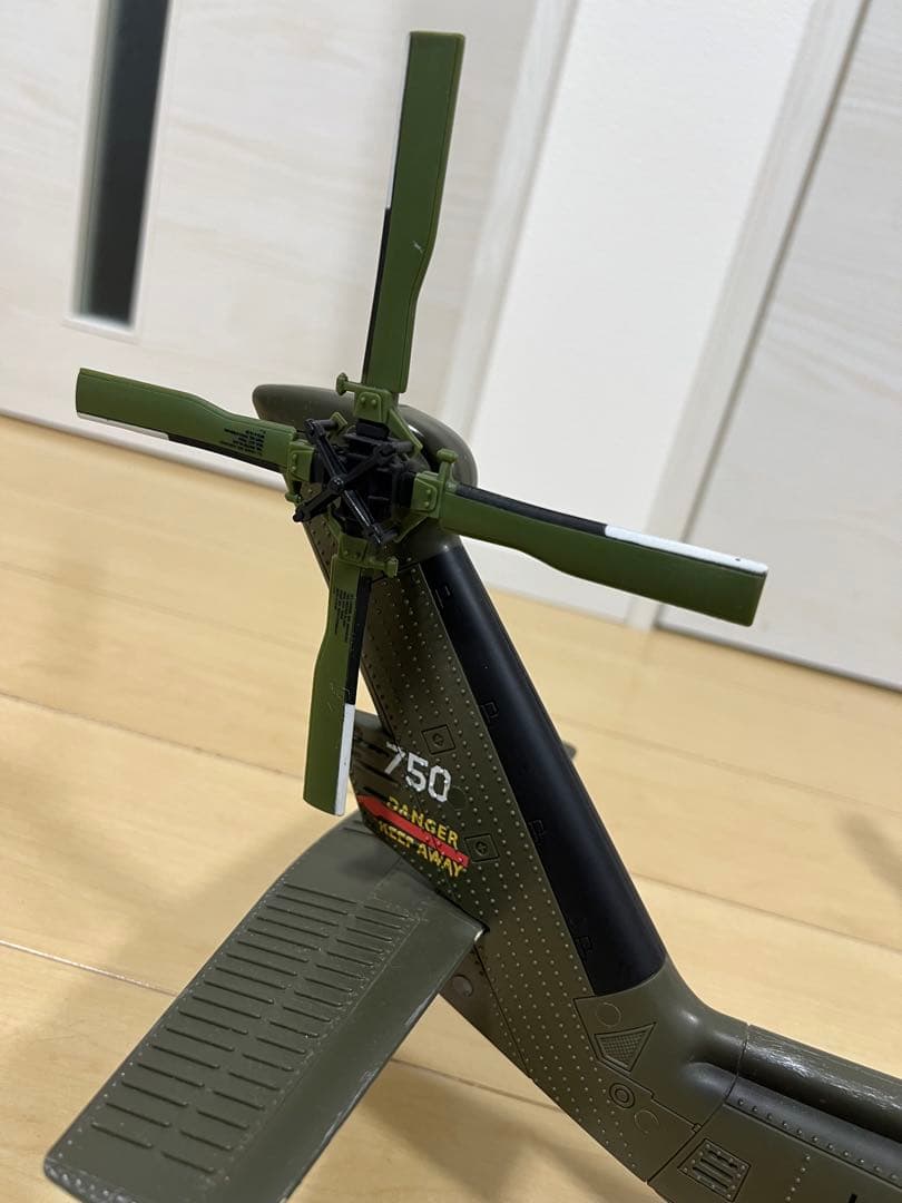 超希少】エリートフォース 1/18 ブラックホーク UH‑60 ヘリコプター