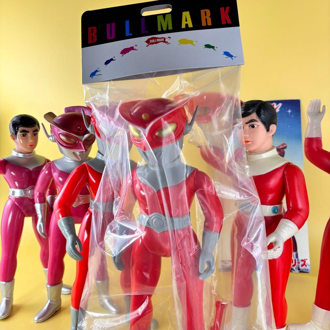 ブルマァク 墓場の画廊 レッドマン ソフビ 新品未開封 - メルカリ