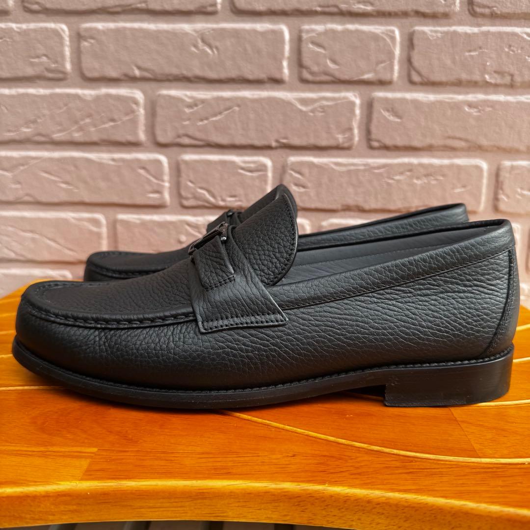 極美品】ルイヴィトン 24年製 メジャーライン シボ革 レザーローファー