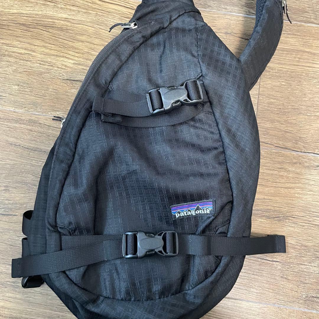 パタゴニア アトムスリング 旧型 ブラック ボディバック ショルダー