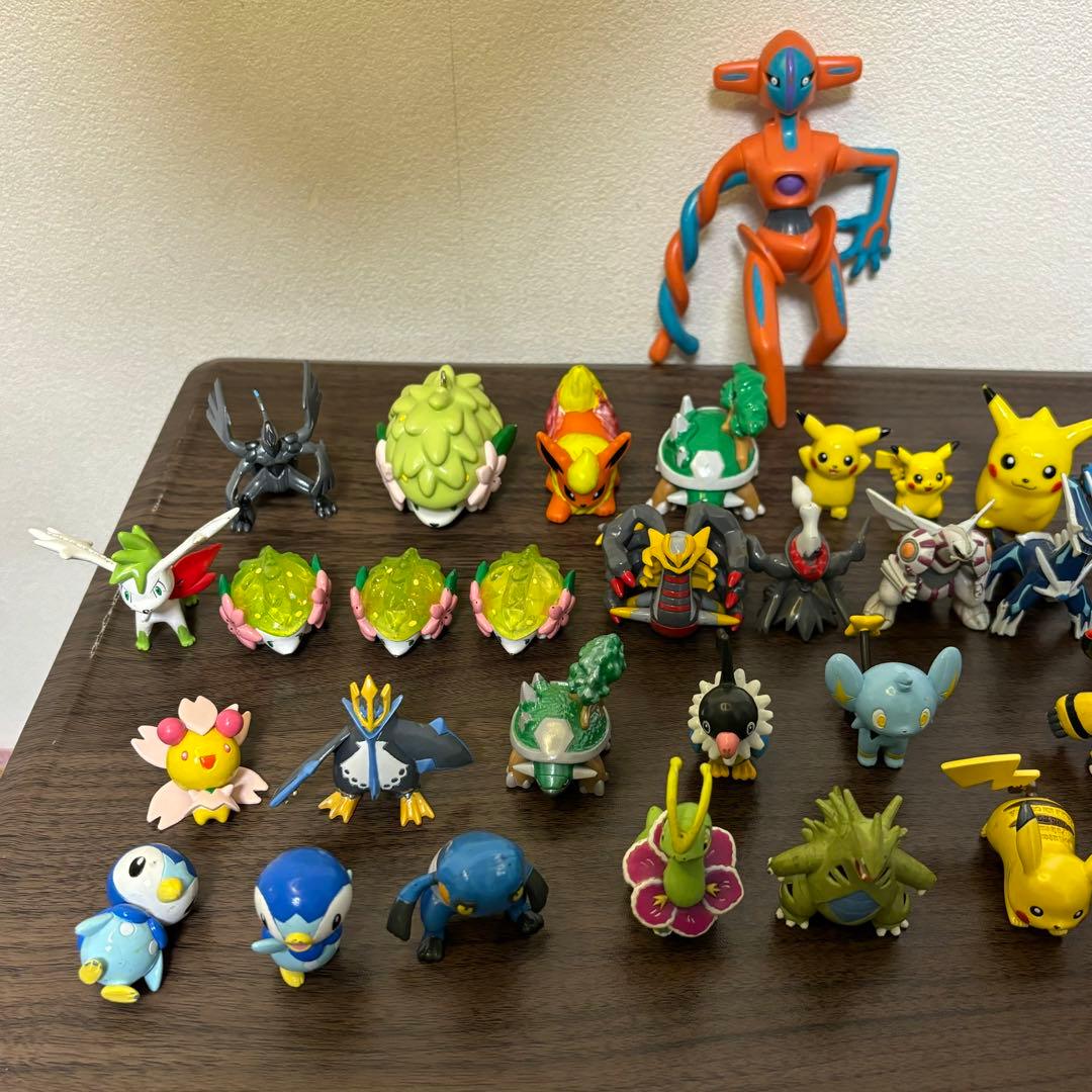 ポケモン モンコレ等 まとめ売り 35点 - メルカリ