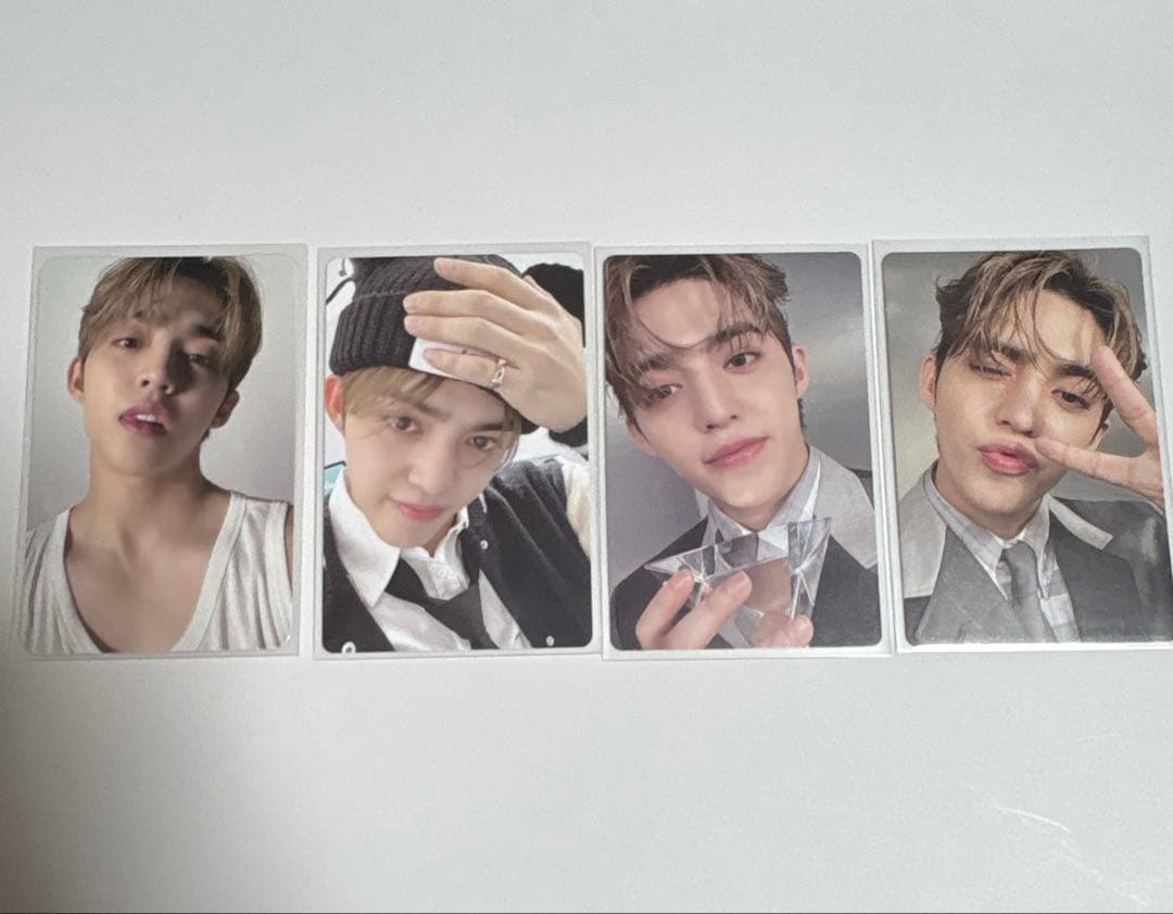 SEVENTEEN IS RIGHT HERE エスクプス トレカまとめ売り - メルカリ