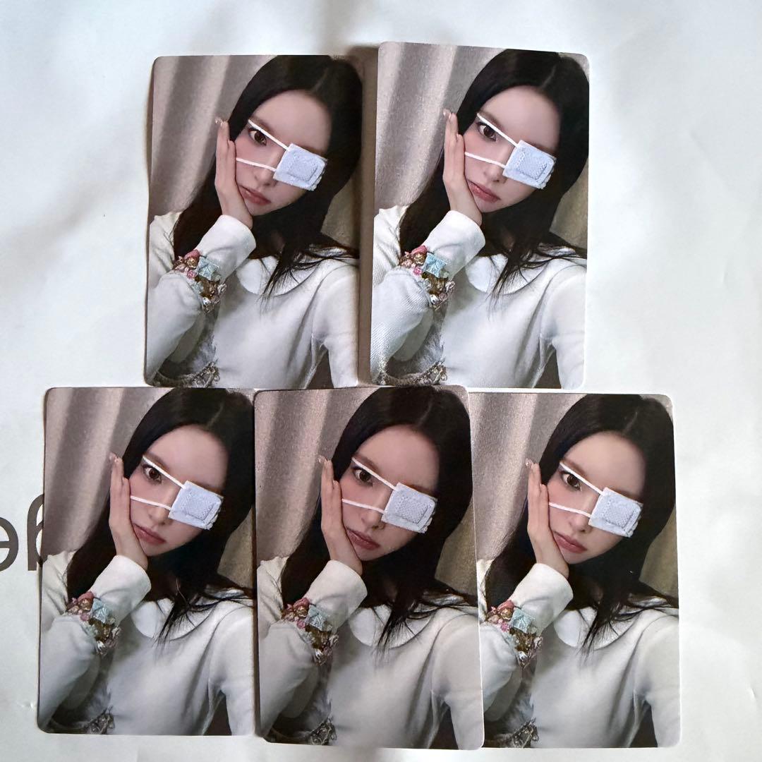 illit ユナ 来日記念 タワレコ 渋谷 ラキドロ トレカ NOt 5枚 - メルカリ