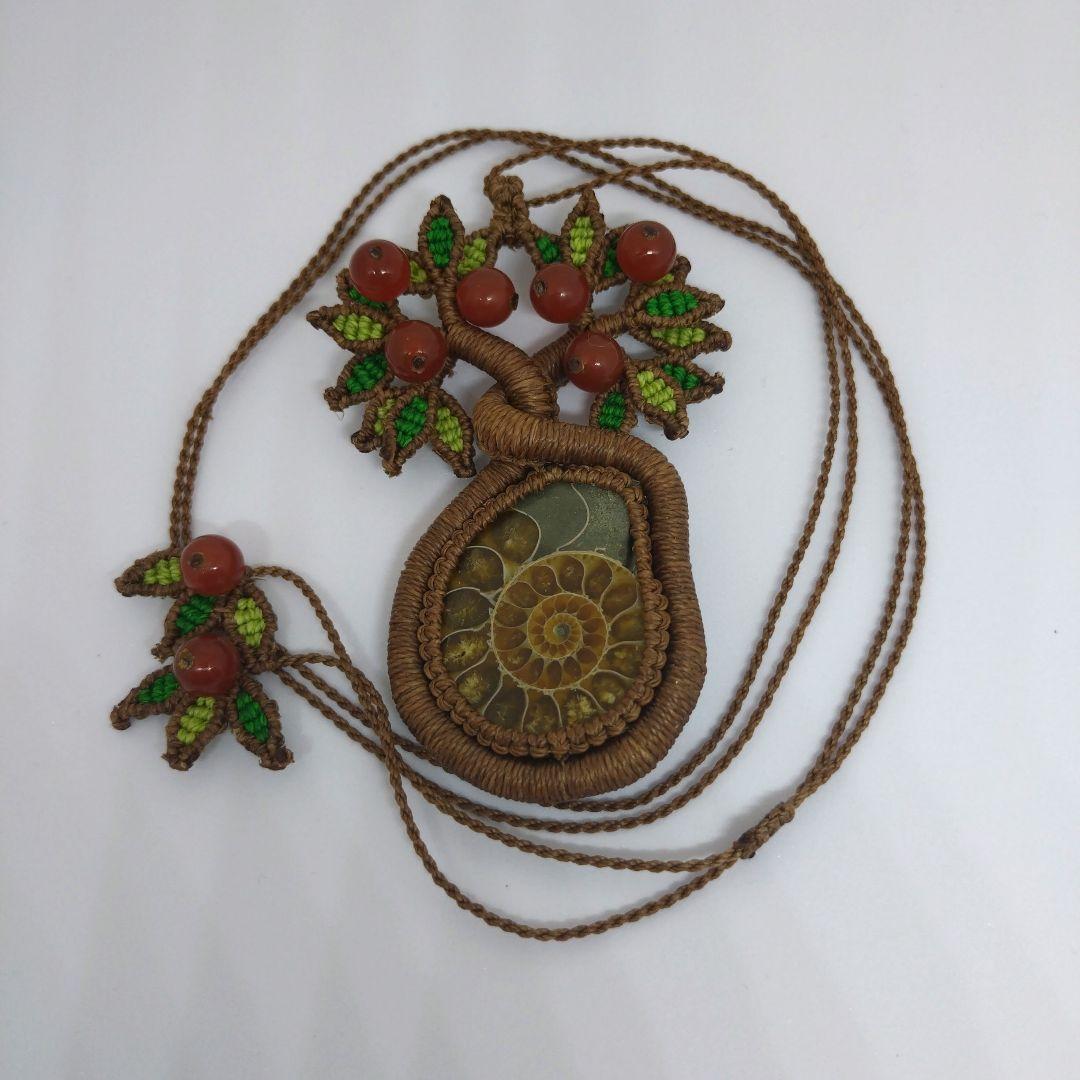 生命の樹 マクラメ編みネックレス - メルカリ