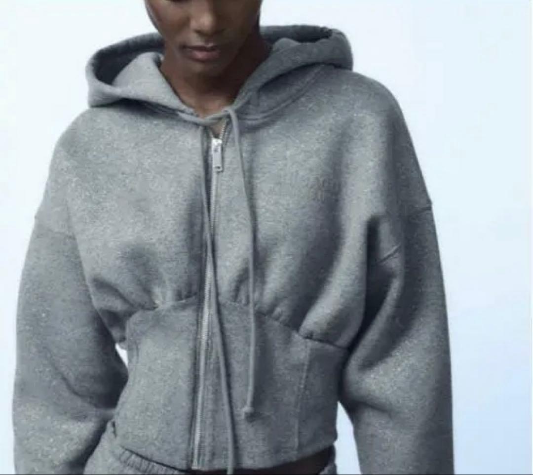 ZARA グリッタークロップドスウェットセットアップ - メルカリ
