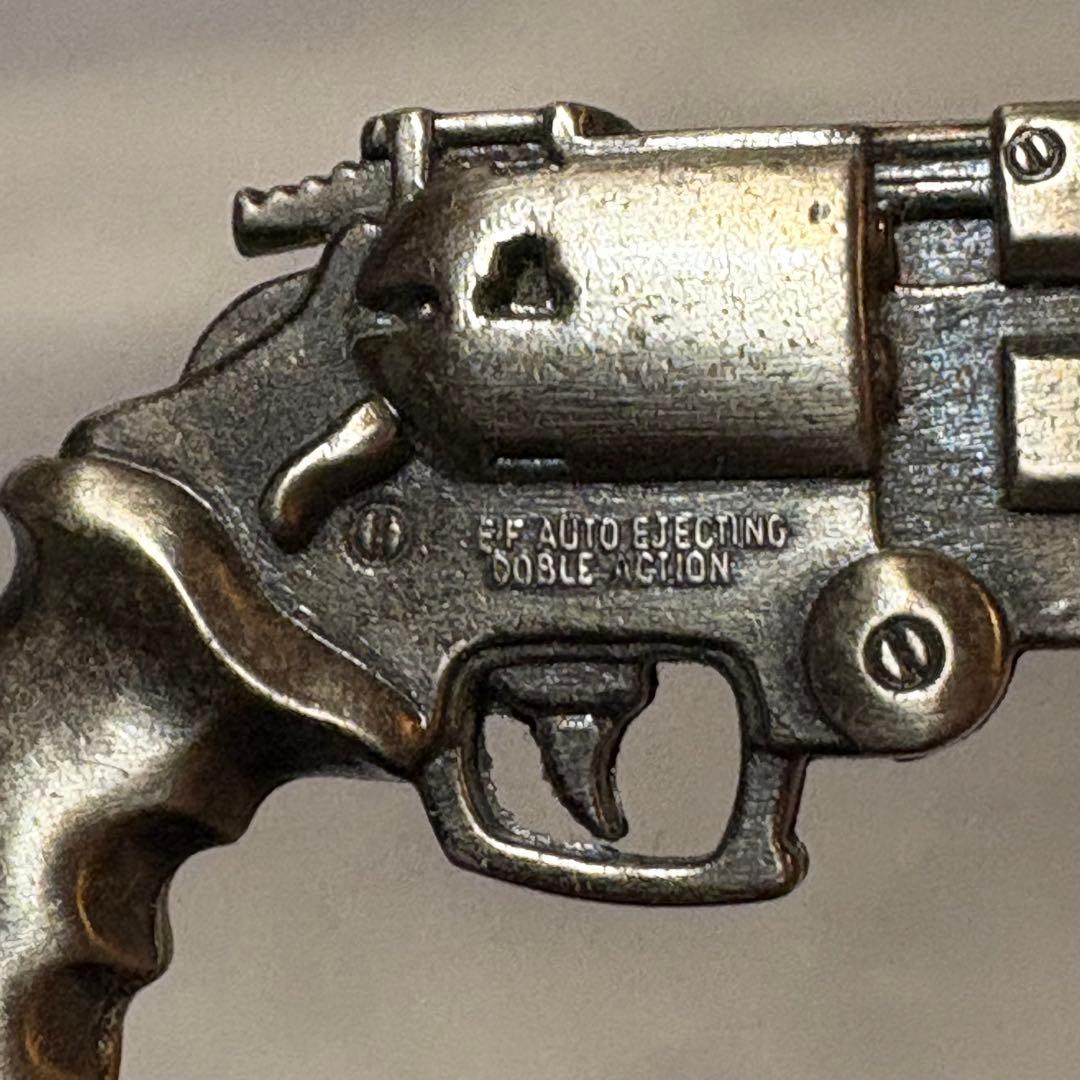 ☆1998年当時物☆金属製トライガン ヴァッシュの銃45 Long Colt - メルカリ