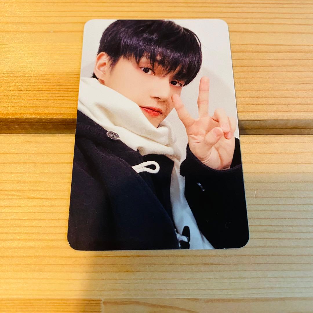 ATEEZ makestar 店舗特典トレカ ウヨン ダッフルコート ver - メルカリ