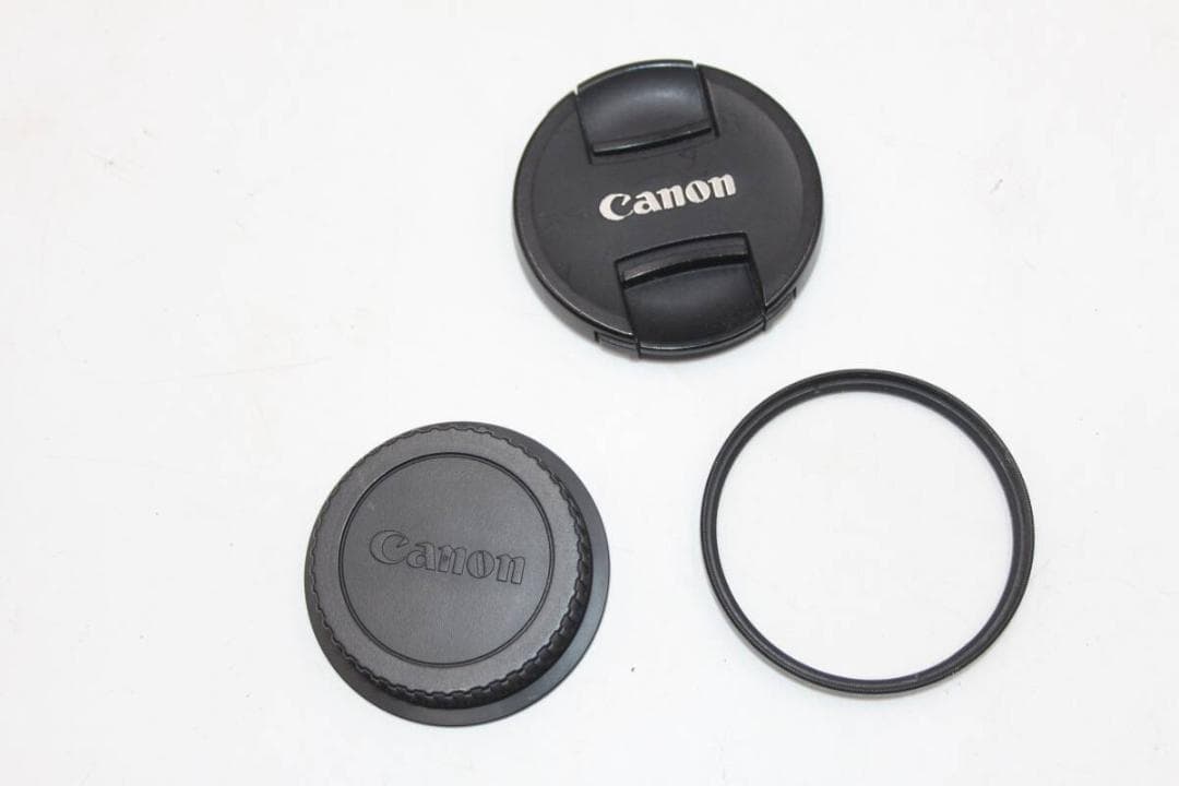 美品 Canon EF-S 18-135mm F3.5-5.6 IS STM