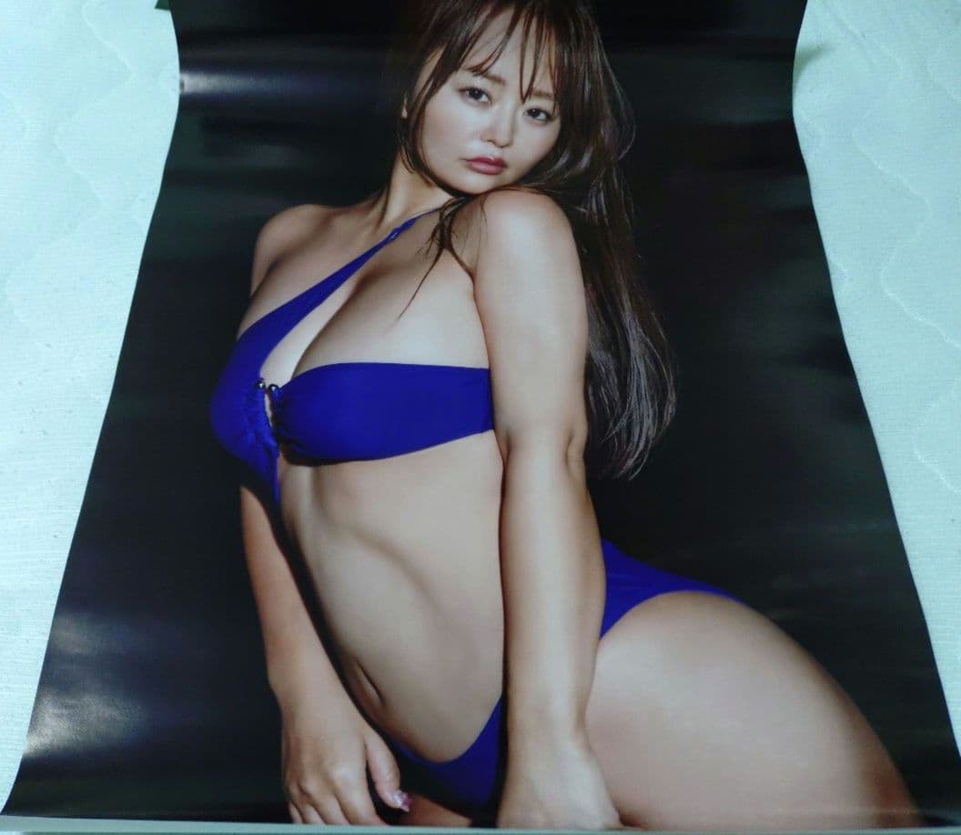 井口裕香カレンダーブック 3冊 B2ポスター サイン入りポストカード 5点セット