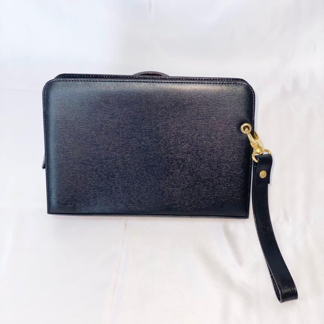 美品】GIVENCHY ジバンシィ クラッチバッグ セカンドバッグ レザー