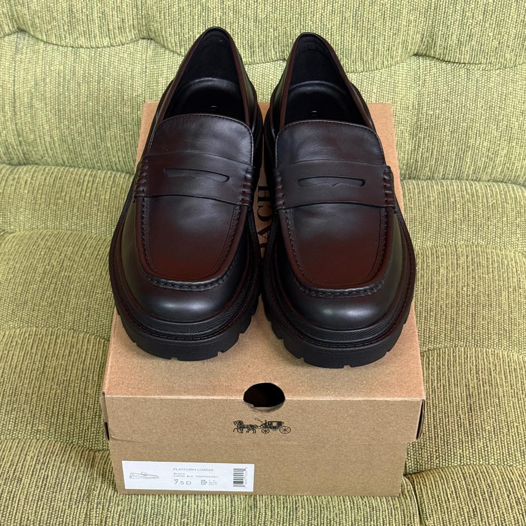 新品・未使用】コーチ プラットフォーム ローファー - メルカリ