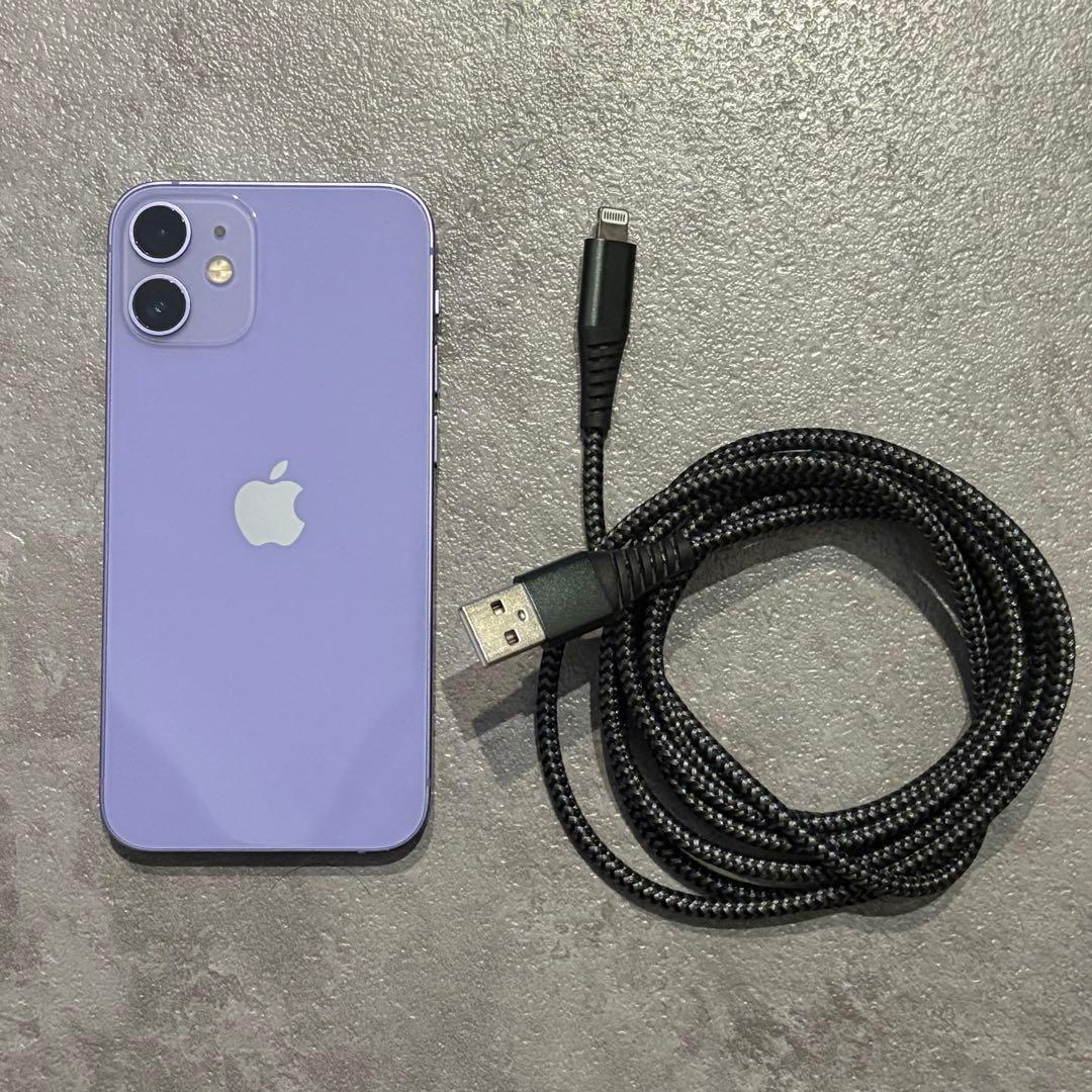 iPhone12mini・128GB・パープル・ケーブル付き Amazon.com: Apple iPhone 12 (128GB, Purple) [Locked] + Carrier