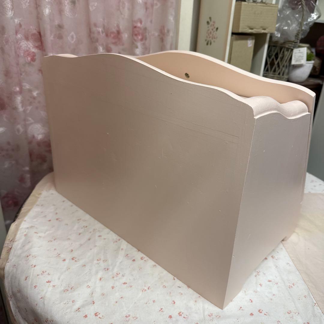 限定特価)マニーローズ取手と薔薇ステンシルの ブレッドボックスピンク