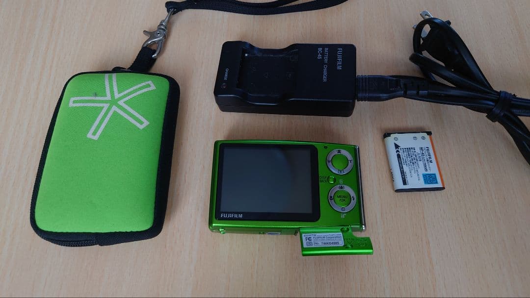 富士フイルム FinePix Z10fd Amazon | FUJIFILM デジタルカメラ FinePix (ファインピクス) Z10fd