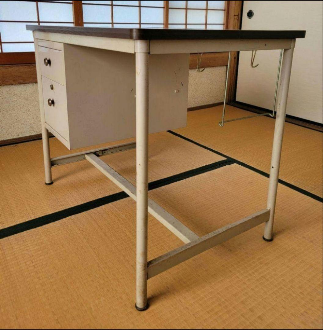 勉強机 昭和レトロ 鉄製 スチール机 片袖 - メルカリ