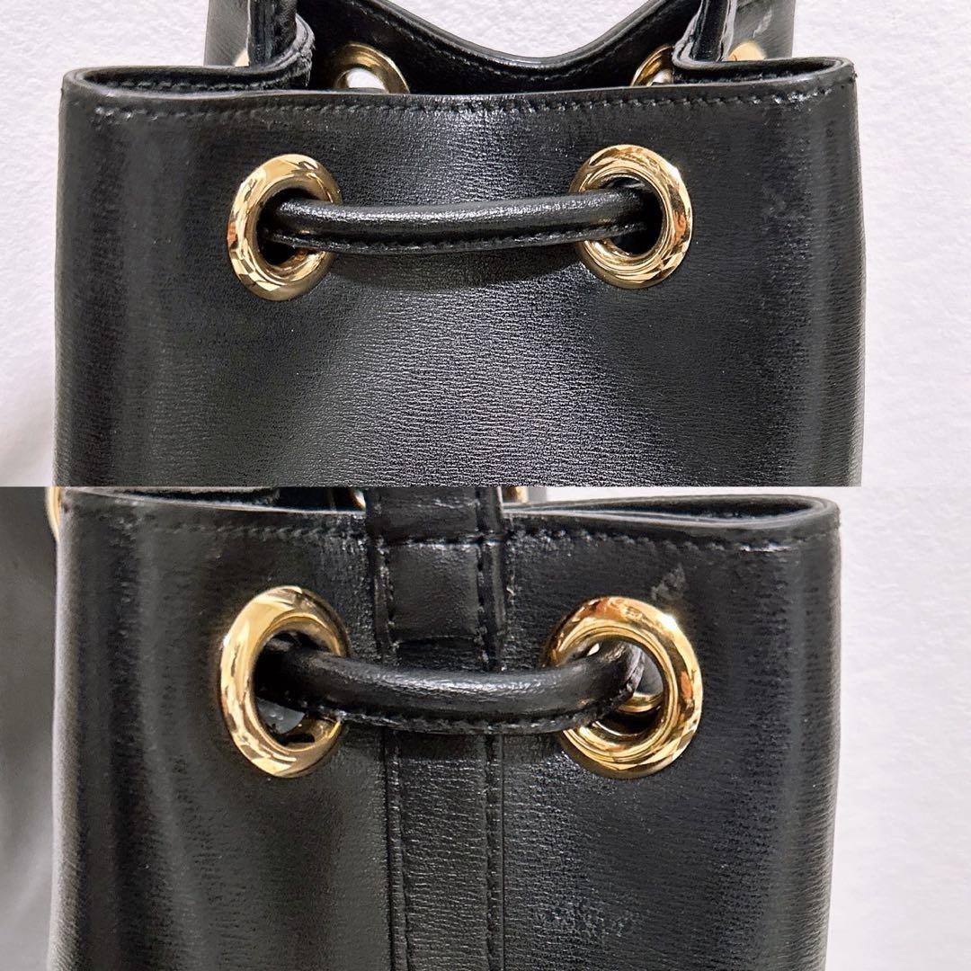 《格安》Ferragamo(フェラガモ)ショルダーバッグ