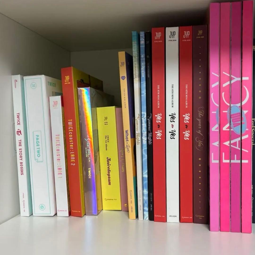 twice アルバム　セット　グッズ　まとめ売り　トレカセット　ペン卒　トレカ TWICE アルバム トレカ セット まとめ売り - メルカリ