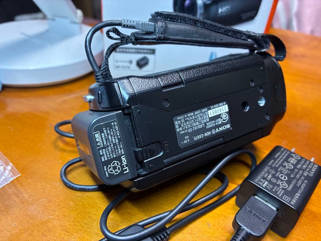 Sony HDR-CX670 ビデオカメラ 9.2MP