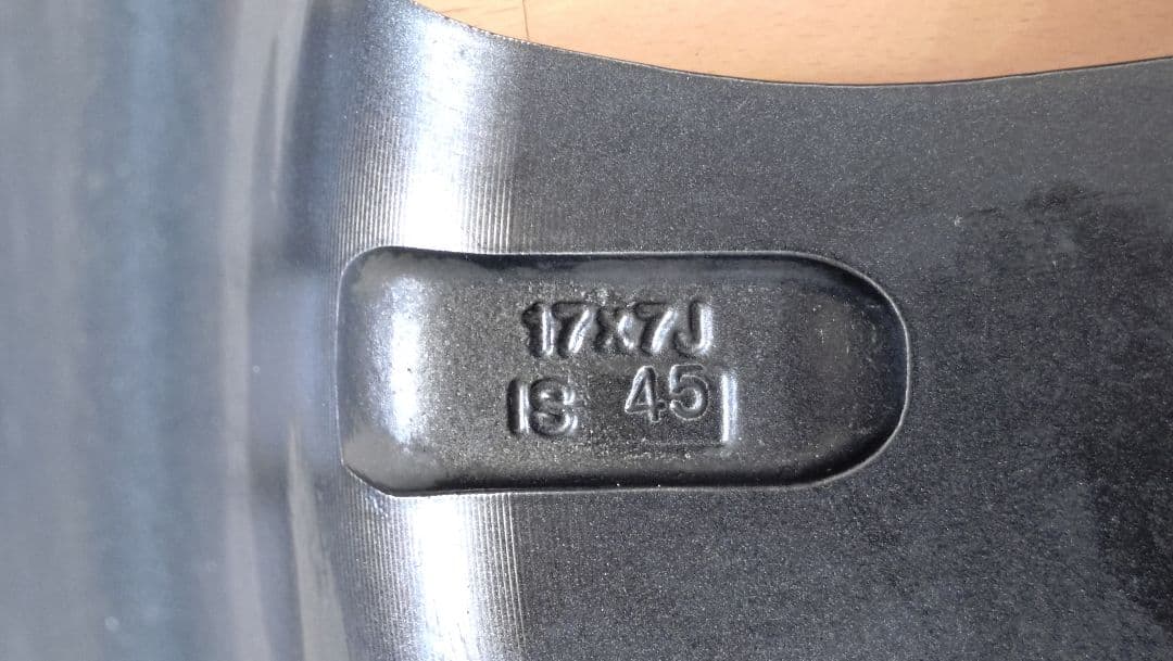 ブリジストン、トップランVR5 17インチ、7J+45、5h114.3 - メルカリ