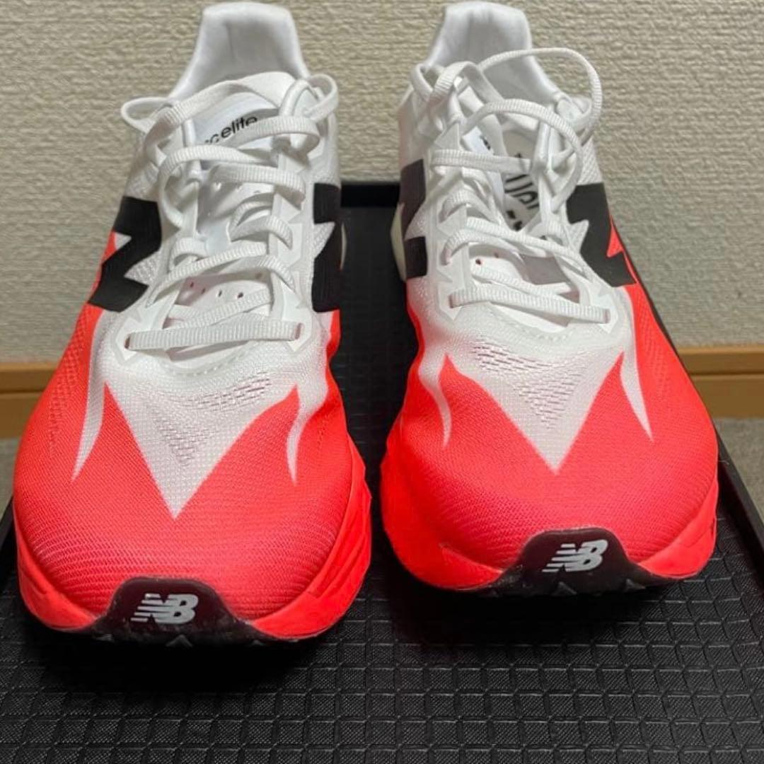 スパイク・シューズ FuelCell SuperComp Elite v5 27.5cm