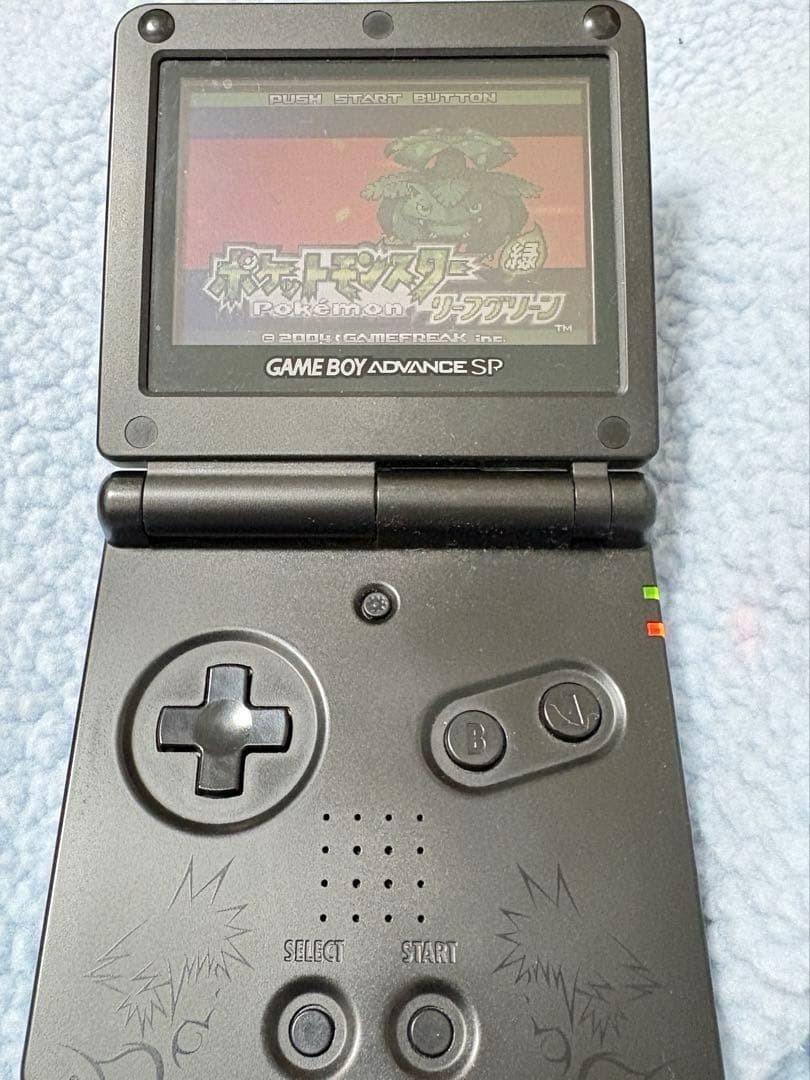 動作確認済］ゲームボーイアドバンス 本体 キングダムハーツ刻印つき