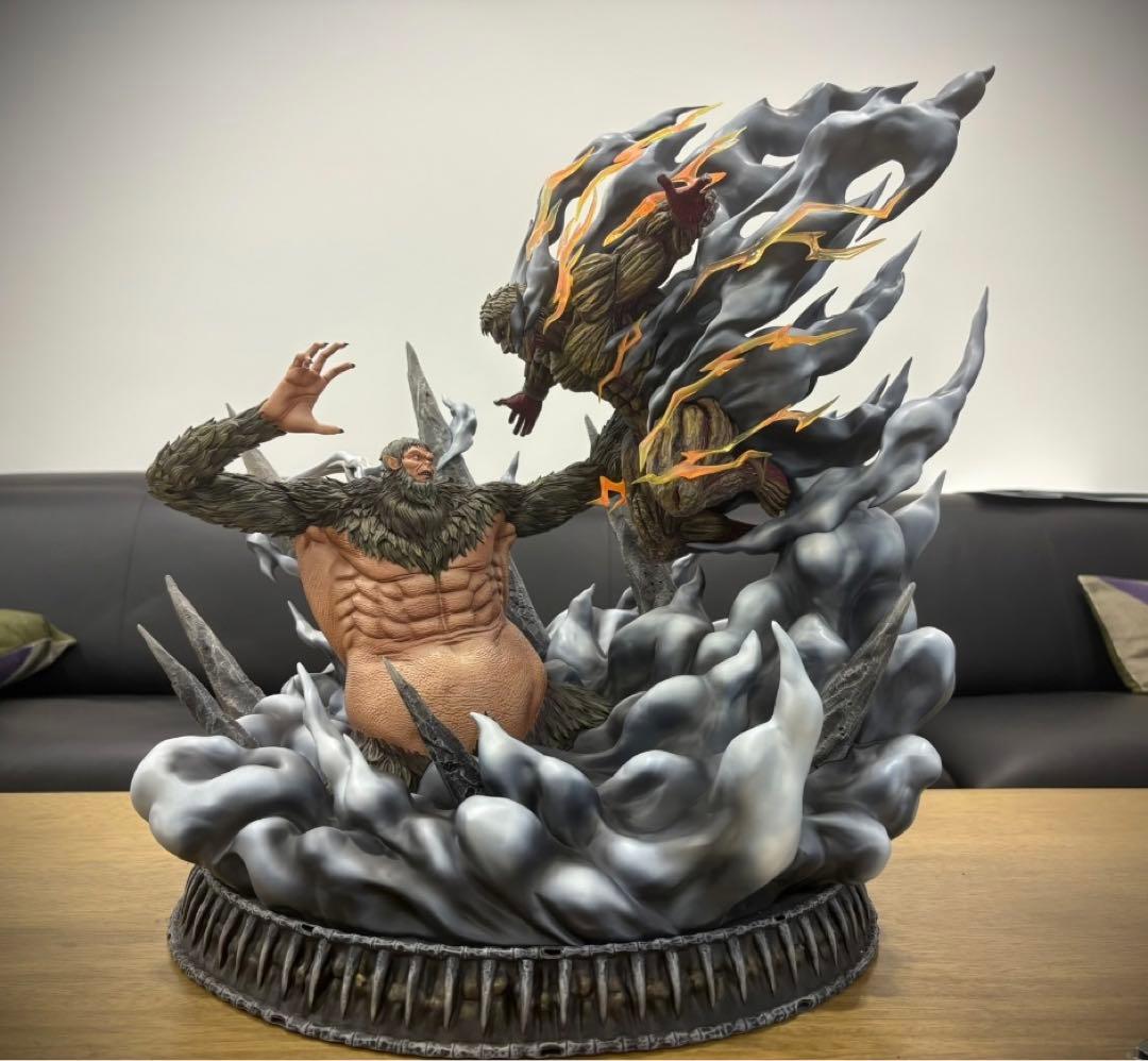 進撃の巨人 ライナー・ブラウン ジーク·イェーガー フィギュア