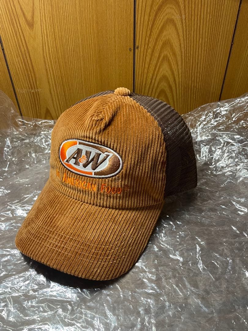 新品]A&W chocolate Jesus コーデュロイ メッシュキャップ - メルカリ