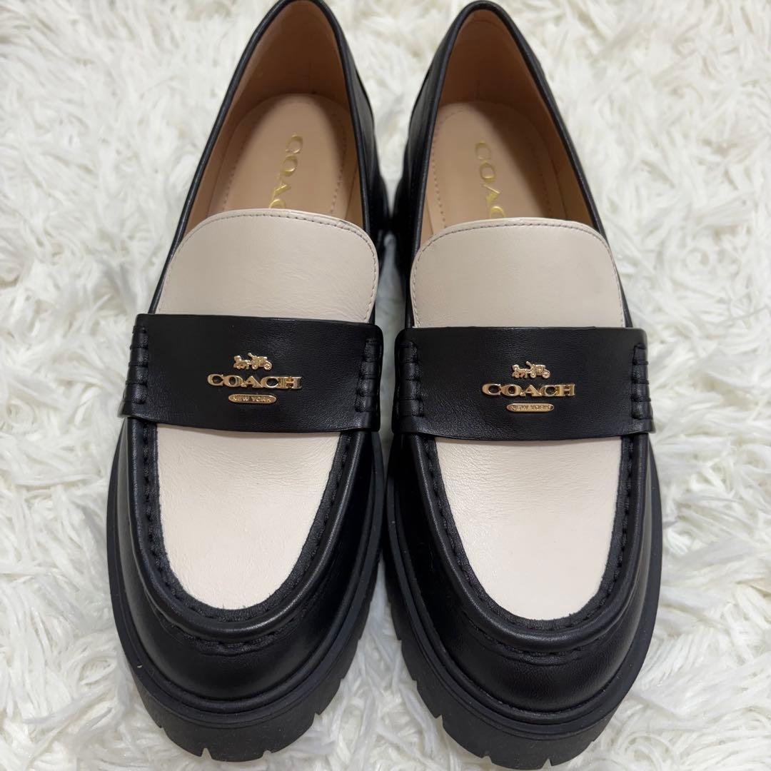 新品 箱タグ付 コーチ ルーシー ローファー 厚底 ブラック ホワイト