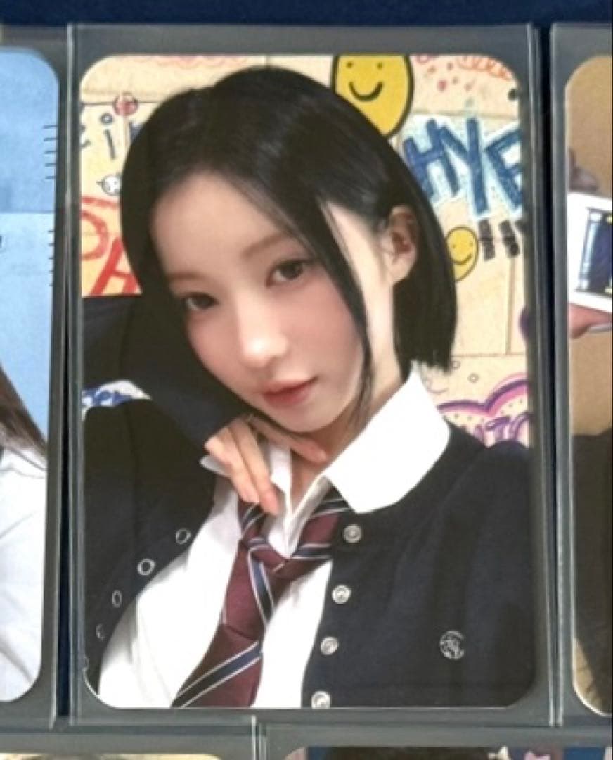 BABYMONSTER アサ 上海ポップアップ 購入限定 トレカ C - メルカリ