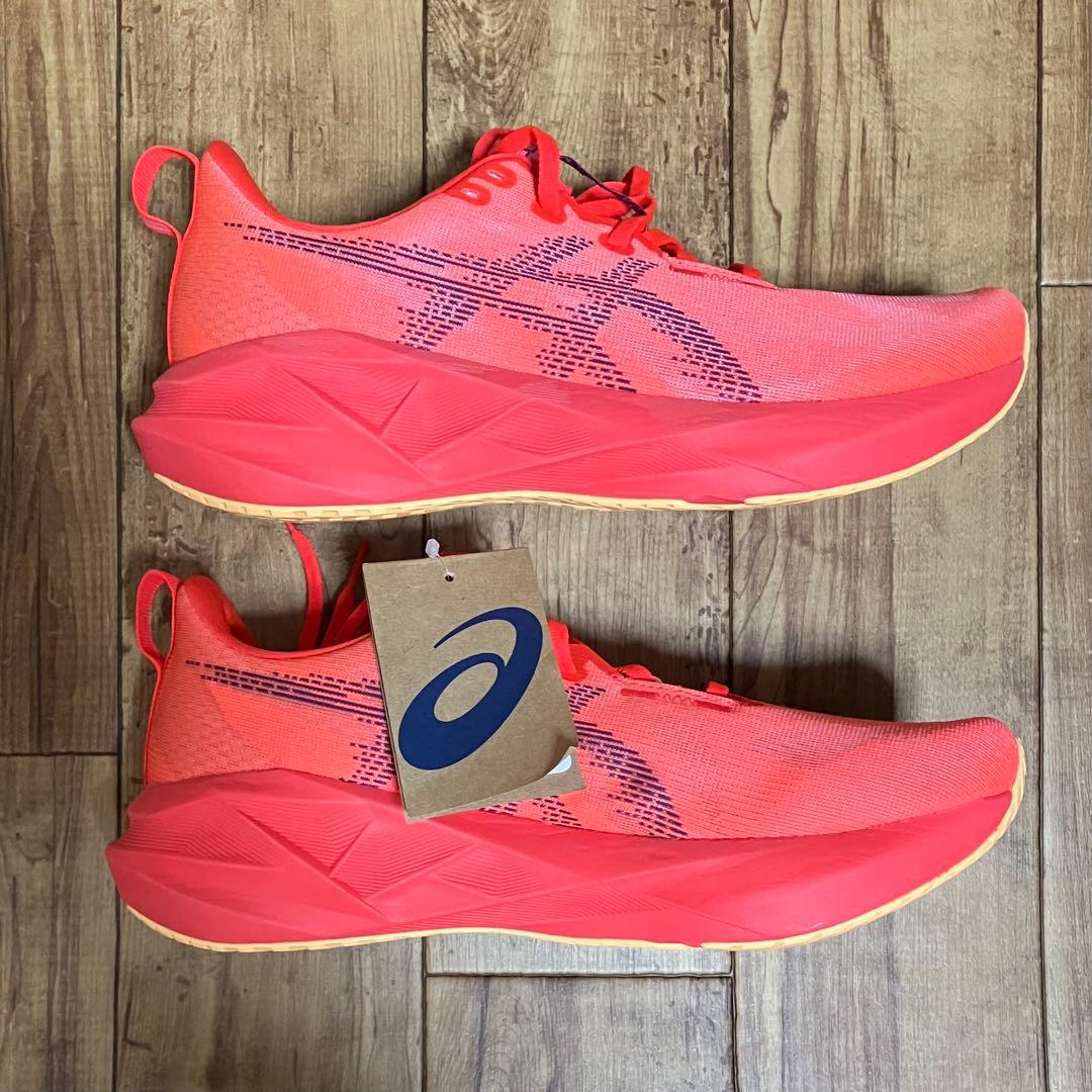 【新品未使用】アシックス ノヴァブラスト5 26.5cm 2E フラッシュレッド