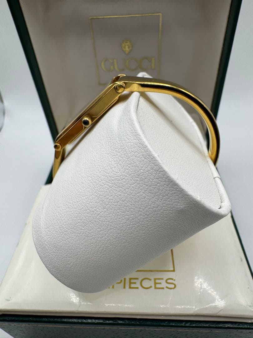 ブルドーザー様 電池交換済み【新同】GUCCIレディースゴールド