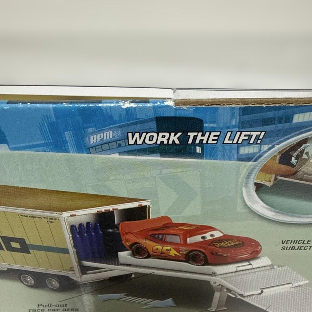 東京ドリフト仕様 ベン・クランクルシャフト輸送車