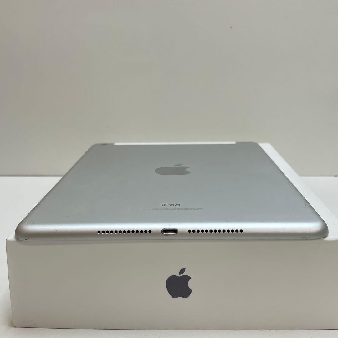 IPad 第6世代 32GB Wi-Fi SIMフリー A1954